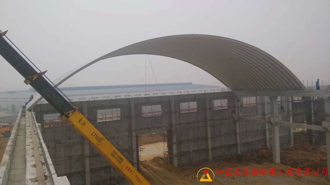 湖北三寧化工拱形屋頂新建工程湖北三寧化工拱形屋頂工程實景圖2