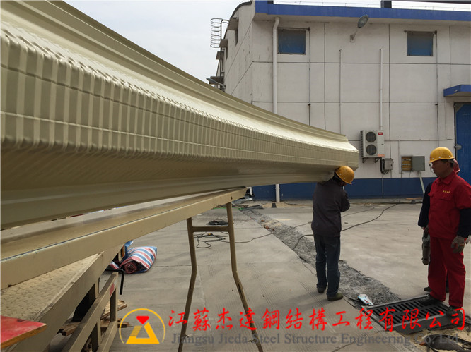 揚州瘦西湖糧庫倉間罩棚拱形屋頂1期拱形屋頂設備出瓦
