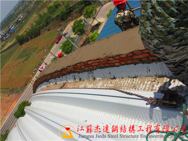 拱形屋頂山墻使用磚混結(jié)構(gòu)壓邊拱形屋頂山墻磚混結(jié)構(gòu)施工角度