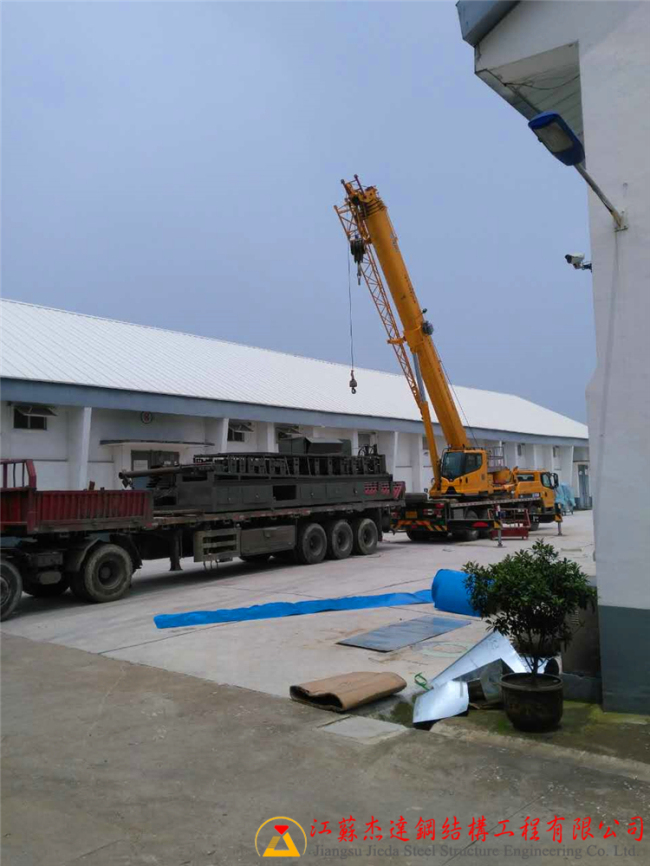 江蘇鹽城便倉糧庫倉間罩棚施工鹽城市便倉糧庫拱形屋頂