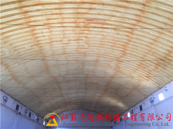 江西贛州寧都縣倉間罩棚項目聚氨酯保溫拱形屋頂