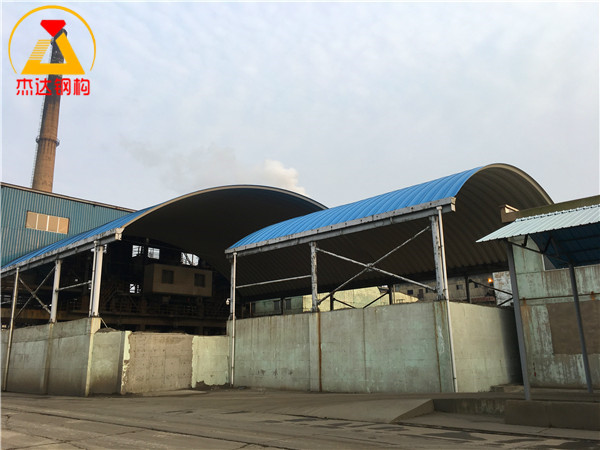 鷹潭市貴溪冶煉廠(江西銅業(yè))罩棚江西銅業(yè)冶煉廠拱形屋頂罩棚施工現(xiàn)場(chǎng) 鷹潭市貴溪冶煉廠(江西銅業(yè))罩棚江西銅業(yè)冶煉廠拱形屋頂罩棚施工現(xiàn)場(chǎng)