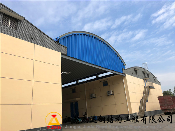 南京浦口糧庫倉間罩棚新建工程拱形波紋鋼屋蓋山墻正視圖