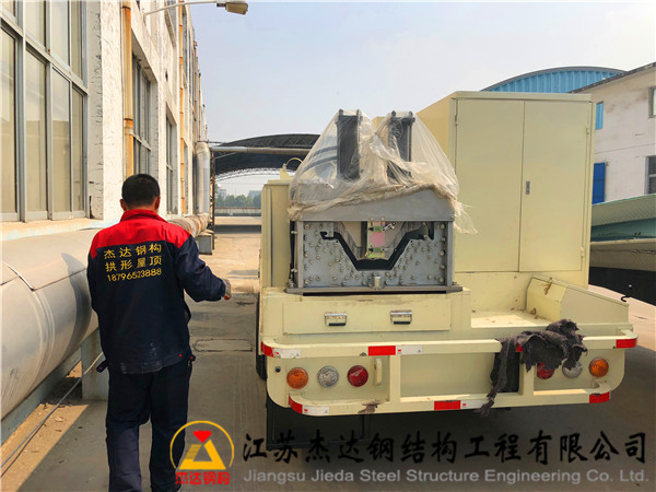 山東濱州染印廠拱形屋頂翻新工程YT6118型拱形屋頂設(shè)備