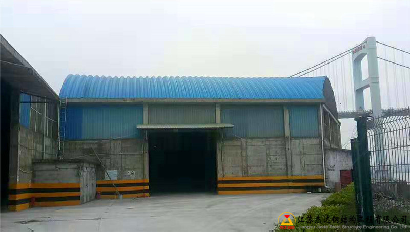 廣東汕頭水泥廠拱形屋頂改造工程華潤水泥廠拱形屋頂局部結(jié)構(gòu) 廣東汕頭水泥廠拱形屋頂改造工程華潤水泥廠拱形屋頂局部結(jié)構(gòu)