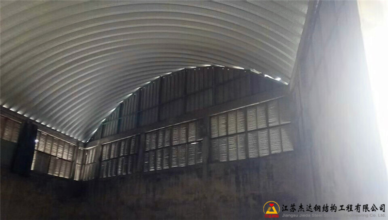 廣東汕頭水泥廠拱形屋頂改造工程華潤水泥廠拱形屋頂全景 廣東汕頭水泥廠拱形屋頂改造工程華潤水泥廠拱形屋頂全景
